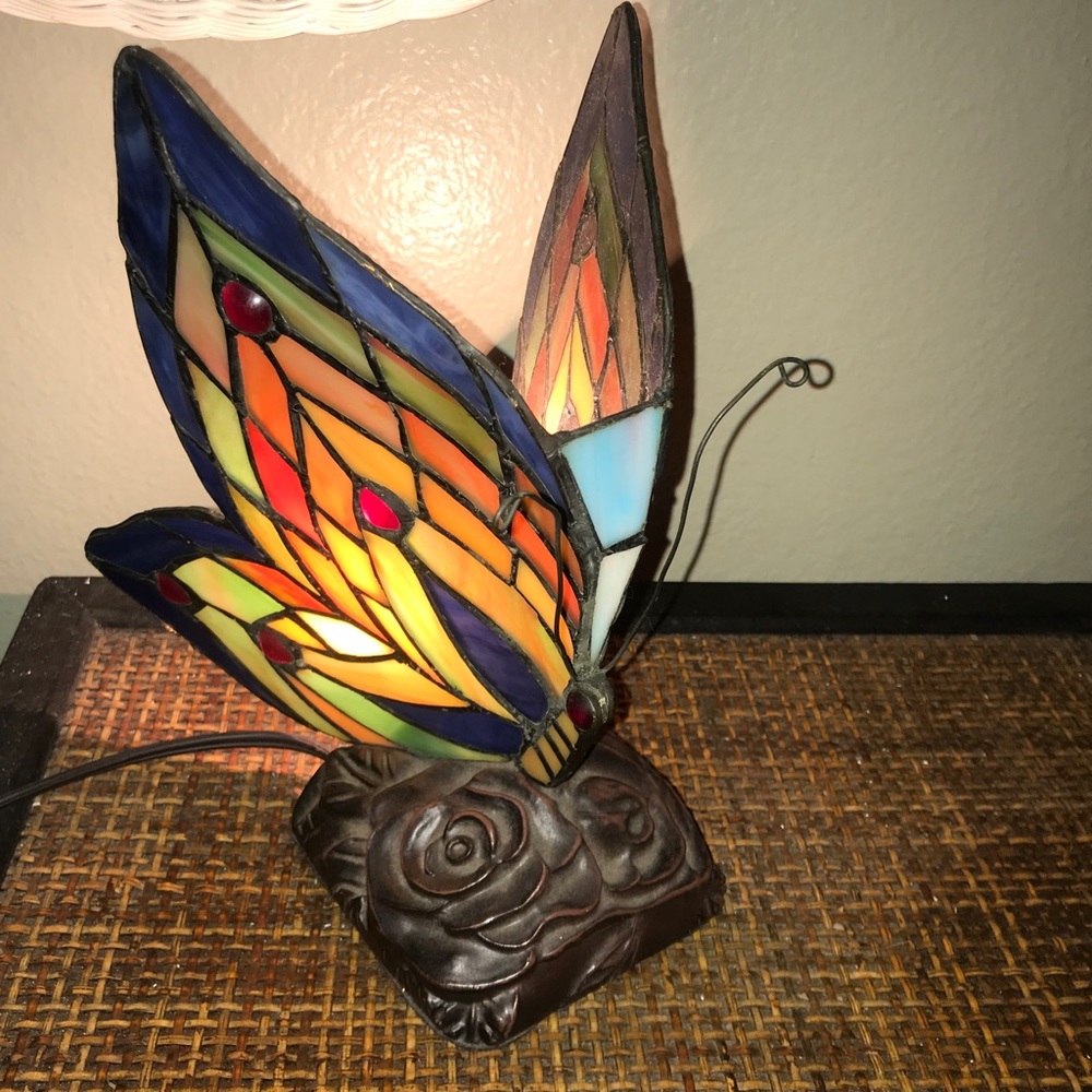 Stained glass Butterfly Accent Lamp